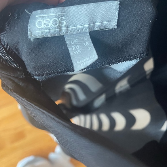 ASOS Black and White Jumpsuit Size 2 - Picture 3 of 3